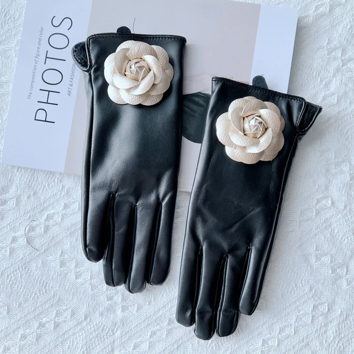 Brand Flower Women' PU Leather Gloves Winter Warm Plus Velvet Thicken Full Finger Outdoor Riding Touch Screen Driving Mittens